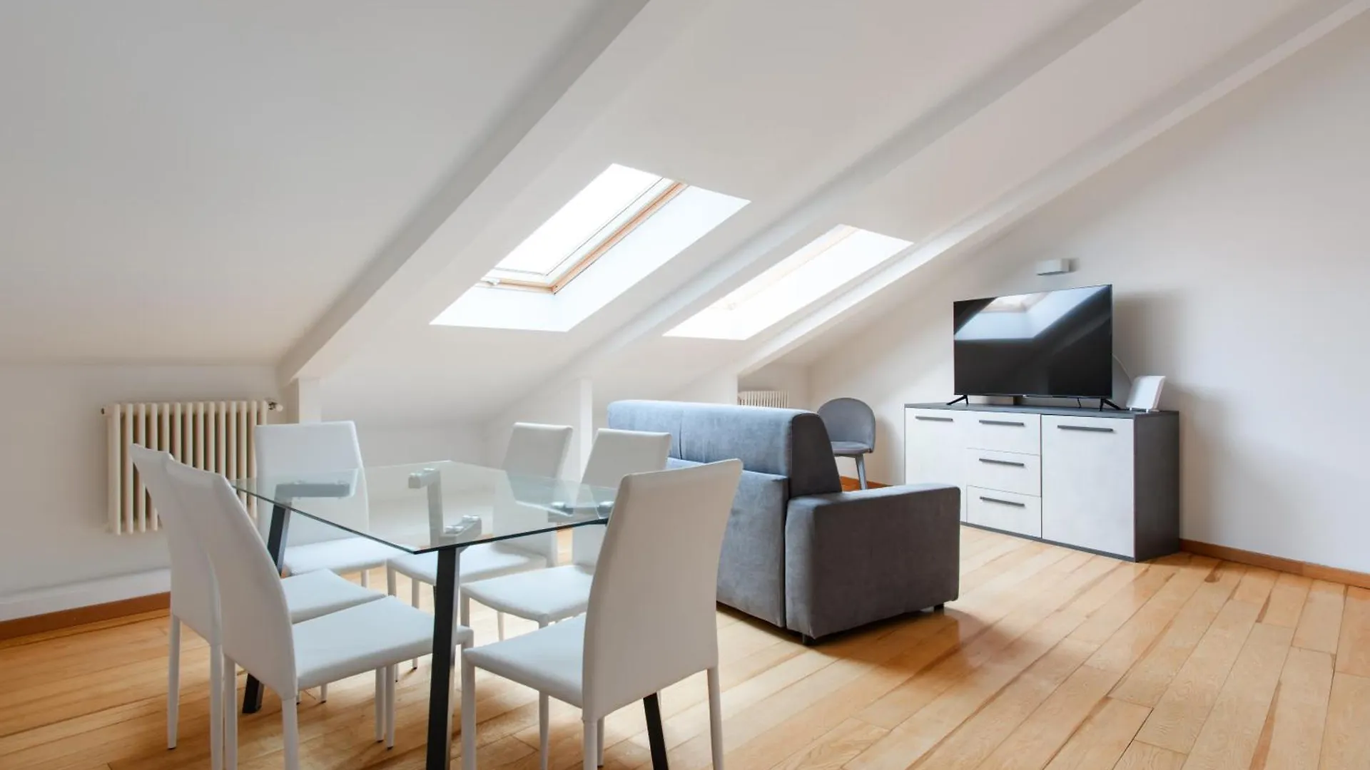 Apartment Rooftop Central Station By Dimorra Naples Italy